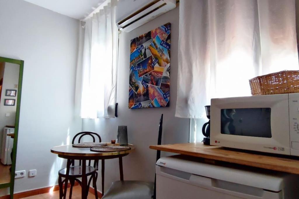 Estudio Lavapies Cerca De Anton Martin Madrid Exteriér fotografie